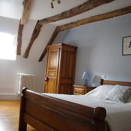 Bed and breakfast Chambre D'hotes La Maison De Barrouze Salers